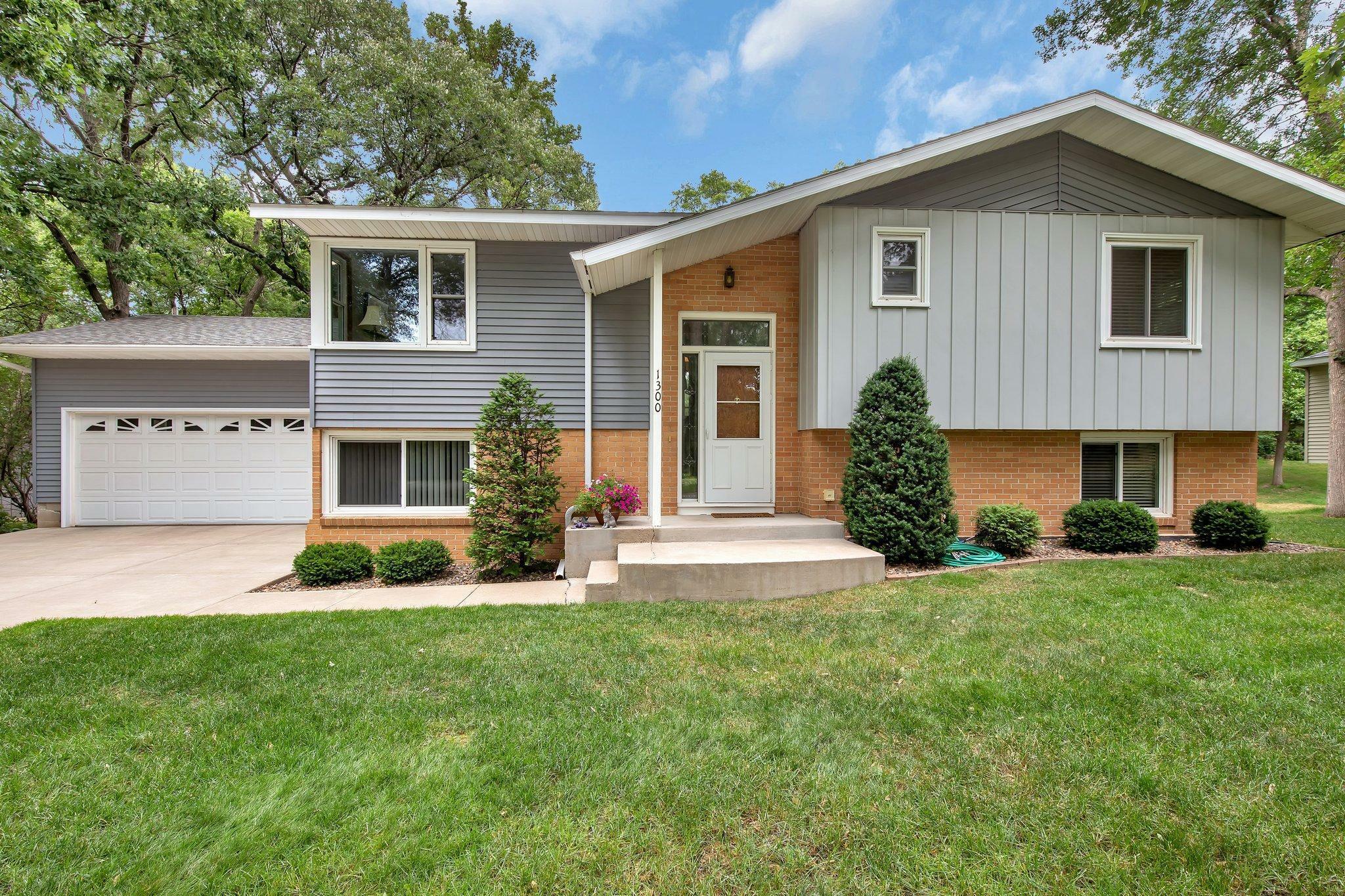 Property Photo: 1300 25th Street SE MN 56304