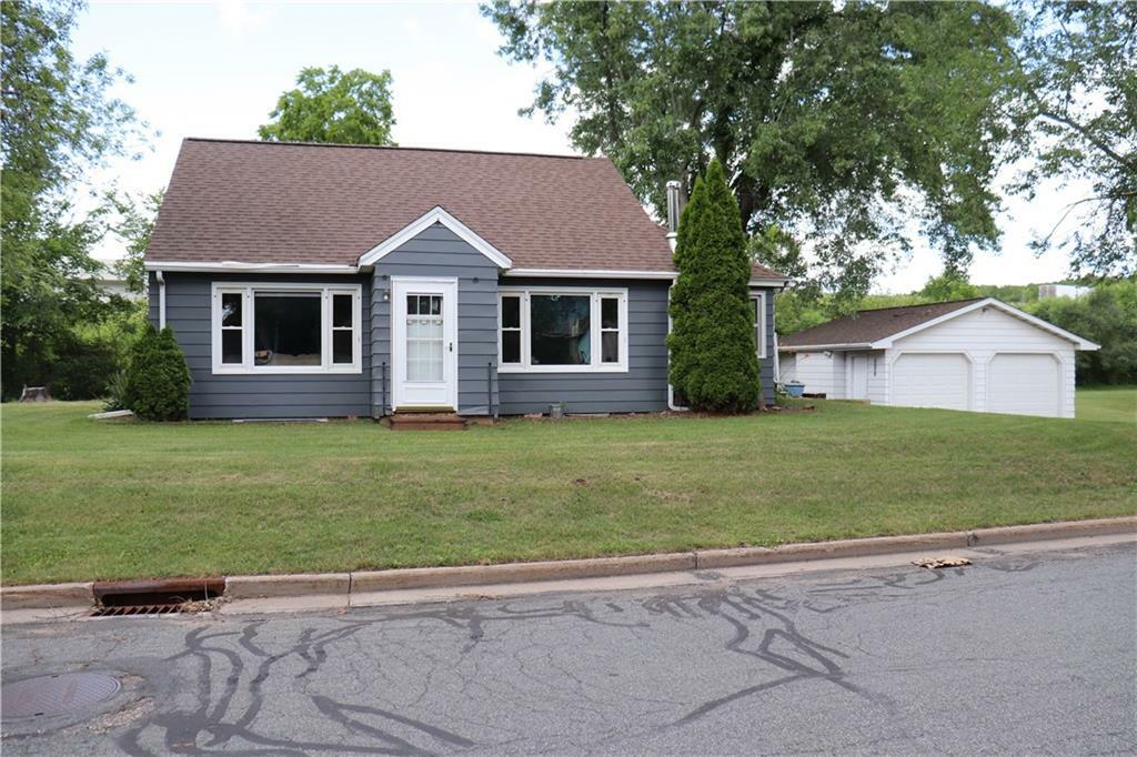 Property Photo:  2402 Crescent Avenue  WI 54703 