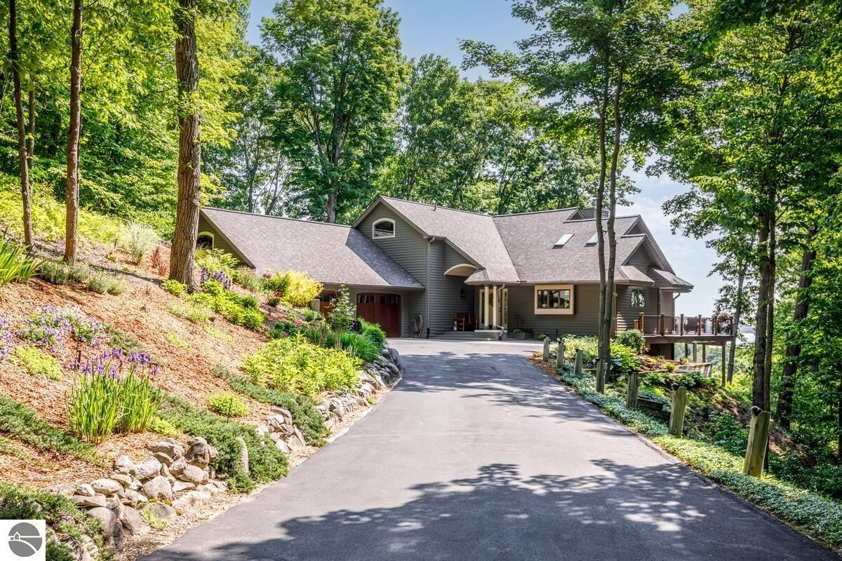 Property Photo:  2300 Twin Eagles Drive  MI 49686 