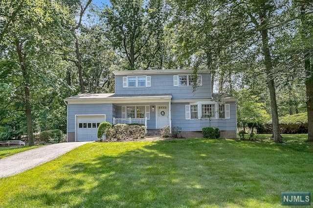 Property Photo:  28 Chicasaw Drive  NJ 07436 