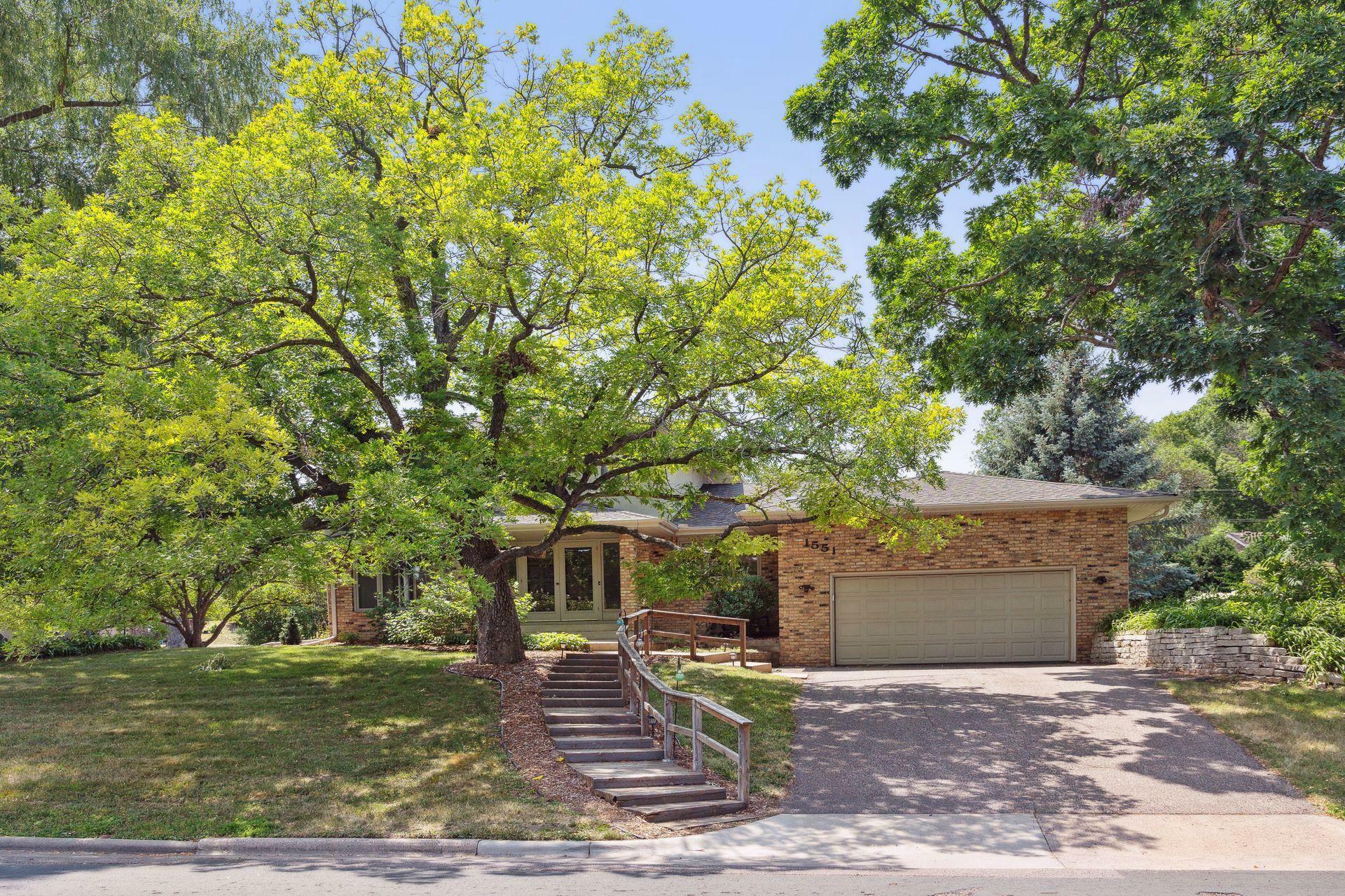 Property Photo: 1551 Pennsylvania Avenue N MN 55427