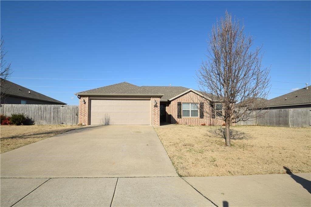 1341 Persimmon Street  Centerton AR 72719 photo