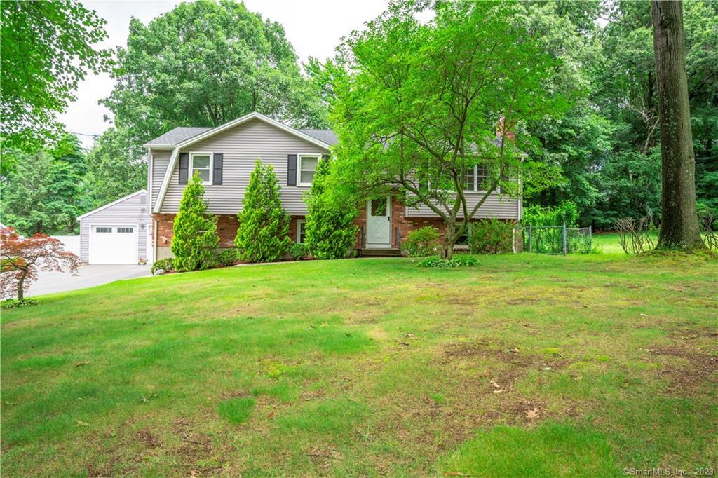 Property Photo:  399 Redstone Hill Road  CT 06010 