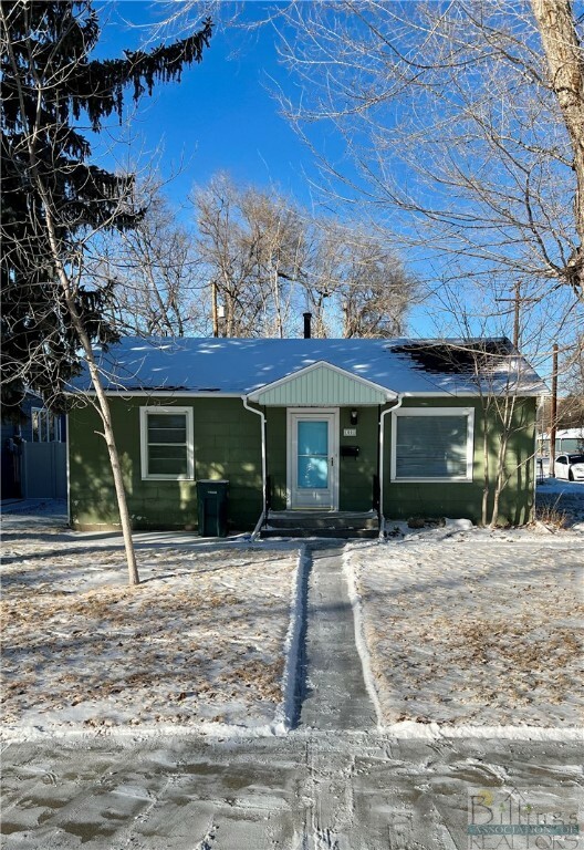 Property Photo:  1001 Avenue E  MT 59102 