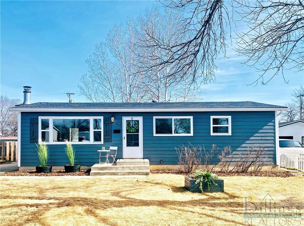 Property Photo:  423 Russell Drive  MT 59102 