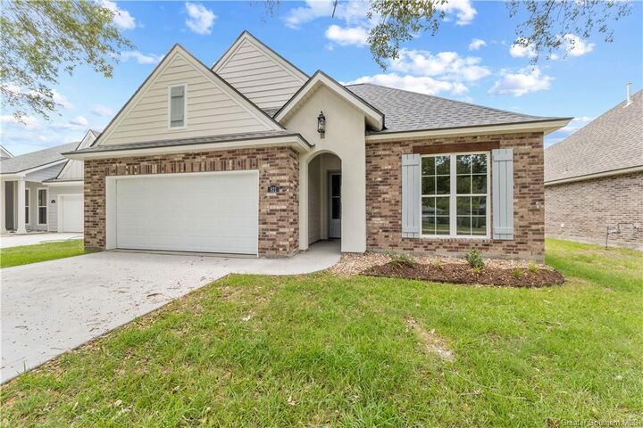 821 Jefferson Drive  Lake Charles LA 70605 photo