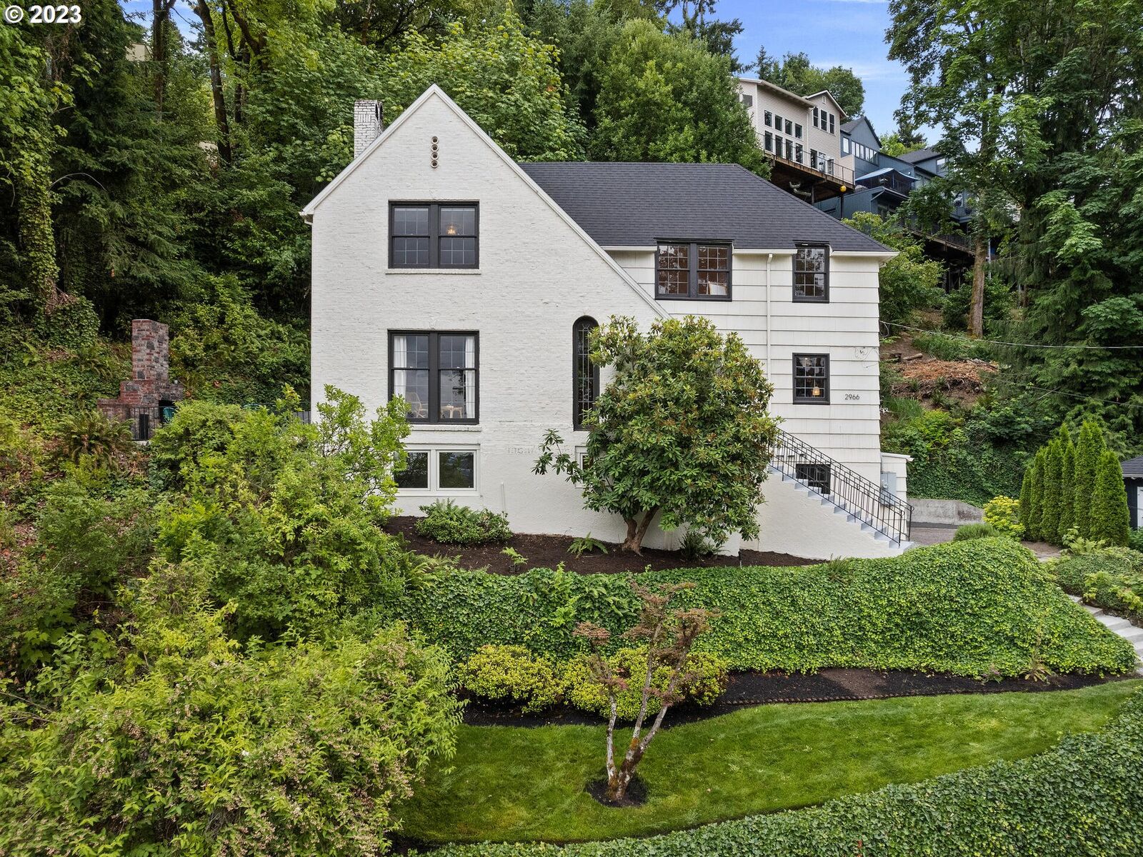 Property Photo:  2966 NW Cornell Rd  OR 97210 
