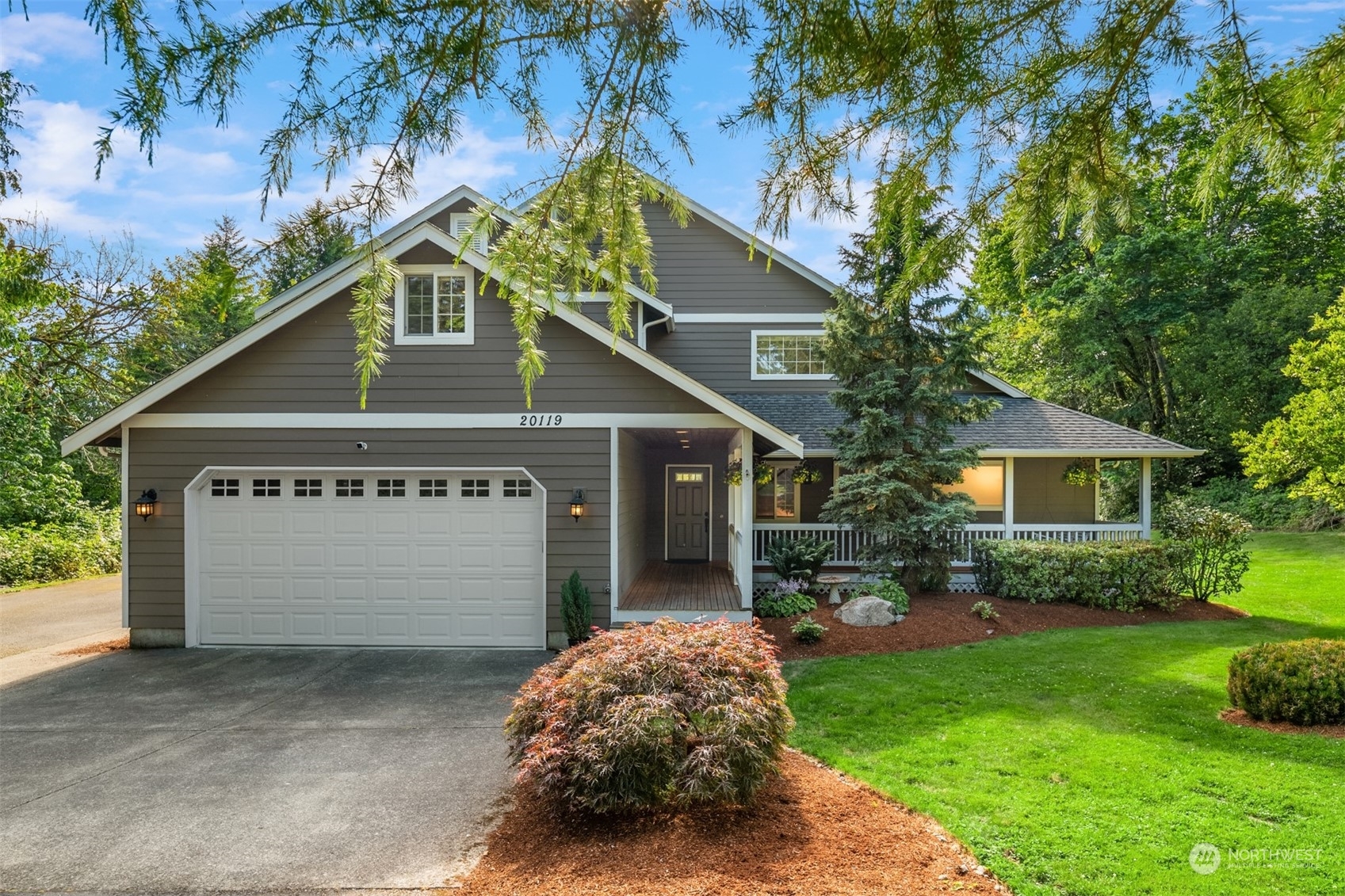 Property Photo: 20119 208th Avenue SE WA 98058