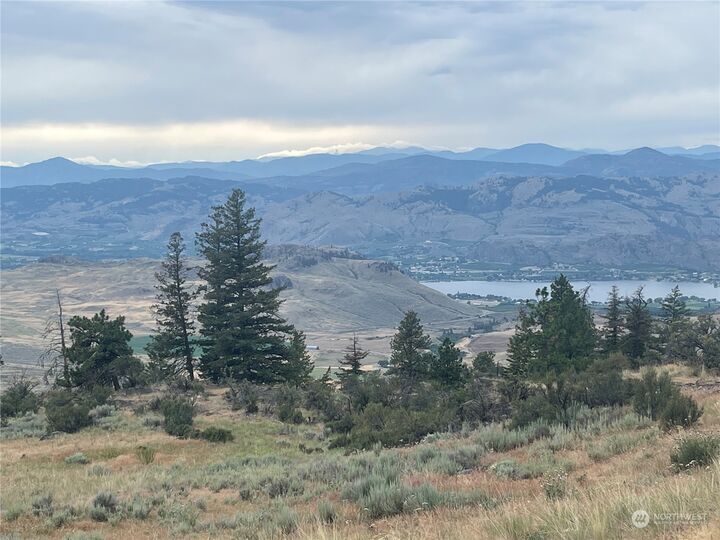 Property Photo:  125  Meadowlark Road  WA 98844 