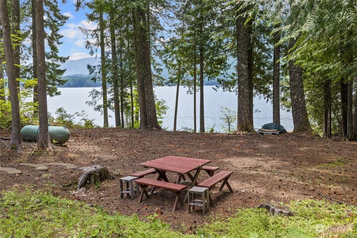 MLS2137806 261 Kachess Lane, Easton, WA 98925
