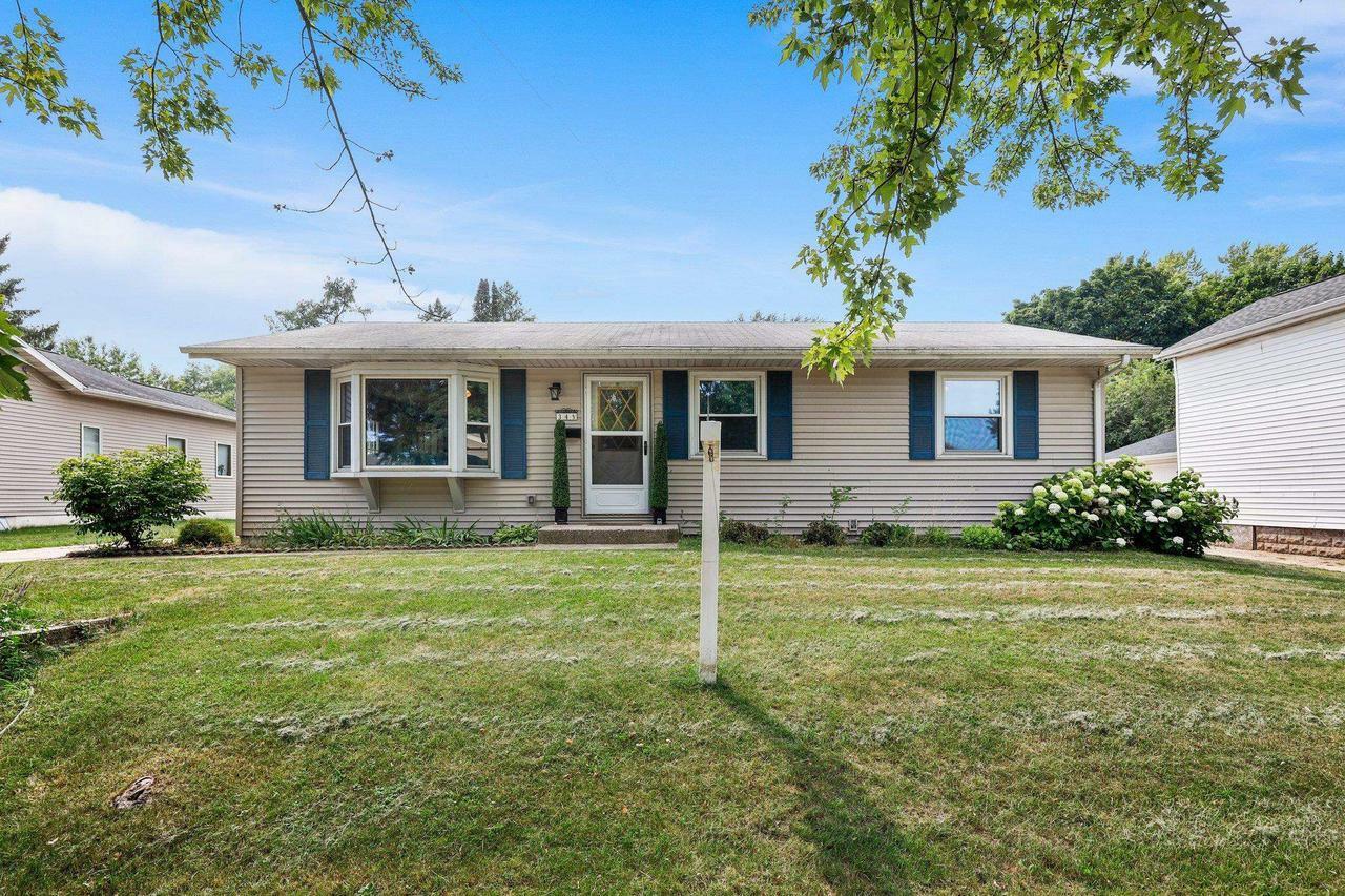 Property Photo:  345 Cherry Street  WI 53536 