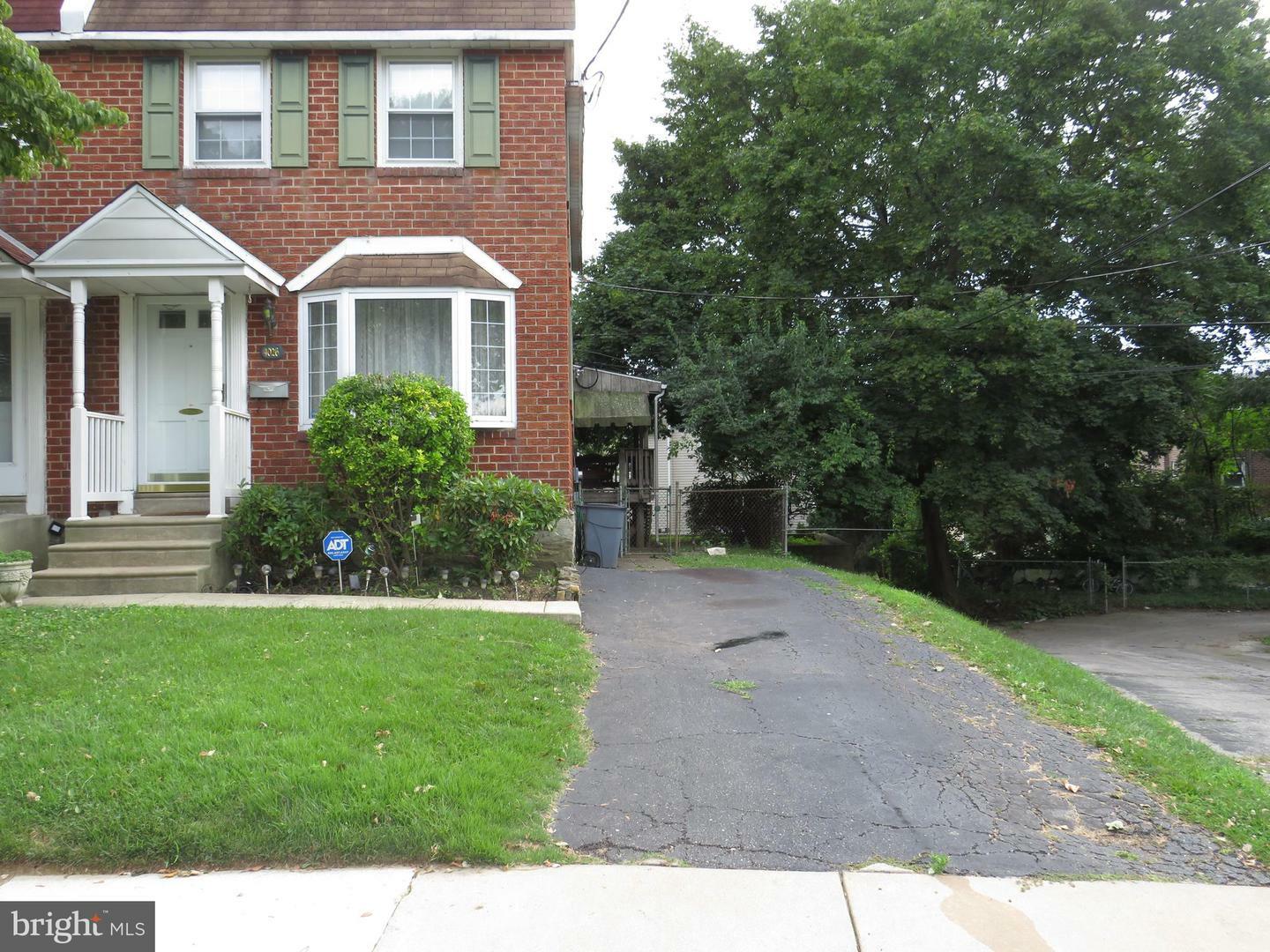 Property Photo: 4026 Evans Lane PA 19026