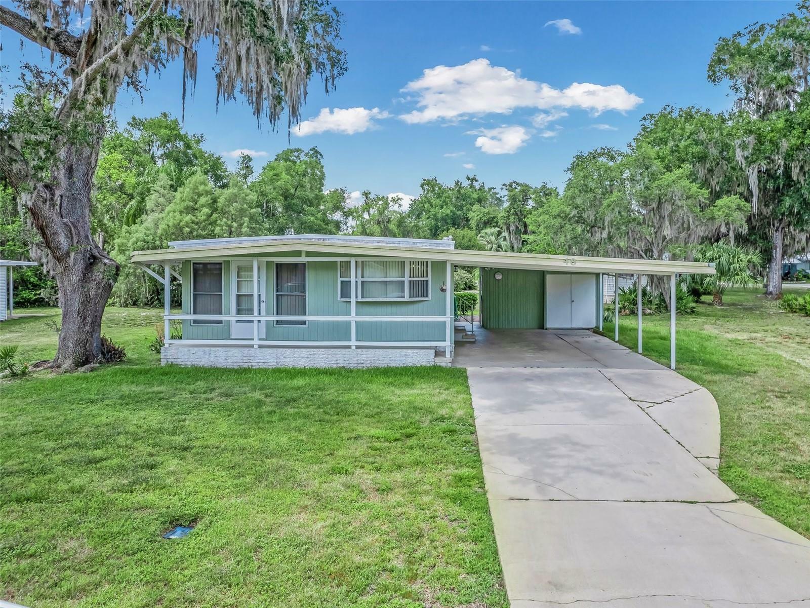 Property Photo:  48 N Bobwhite Road  FL 34785 