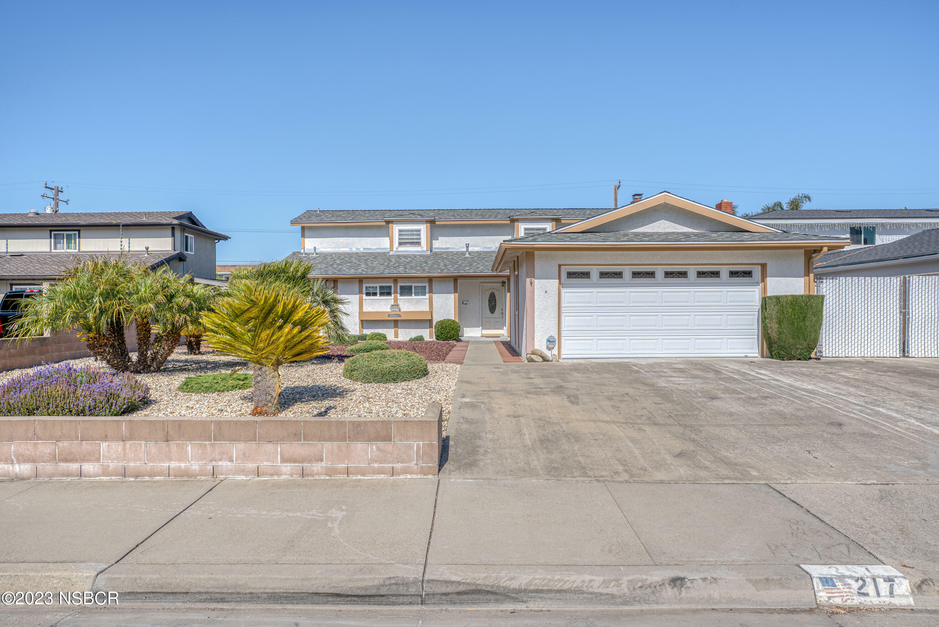 Property Photo:  217 S 2nd Street  CA 93436 