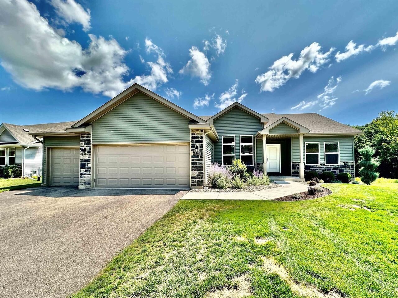 Property Photo:  11228 North Mason Drive  WI 53534