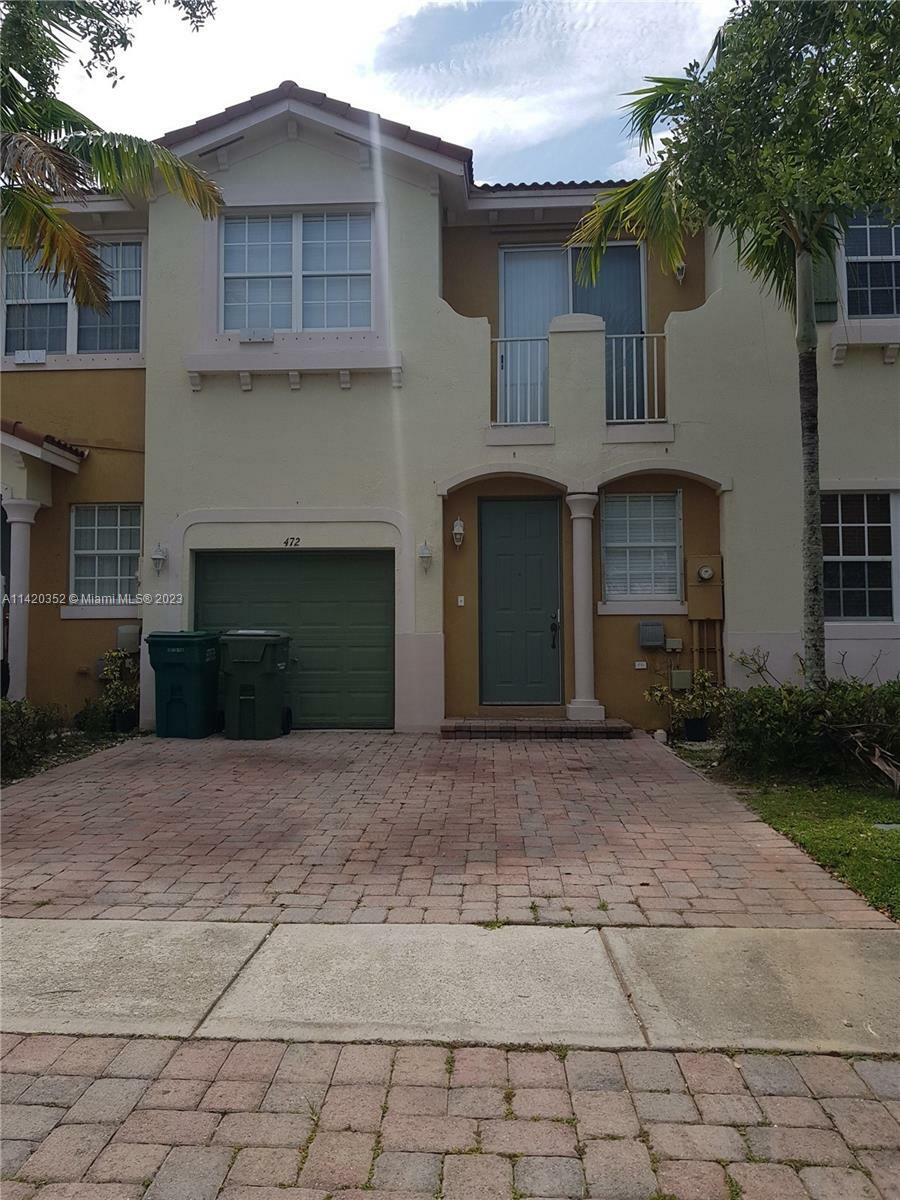 Property Photo:  472 NE 21st Ave  FL 33033 