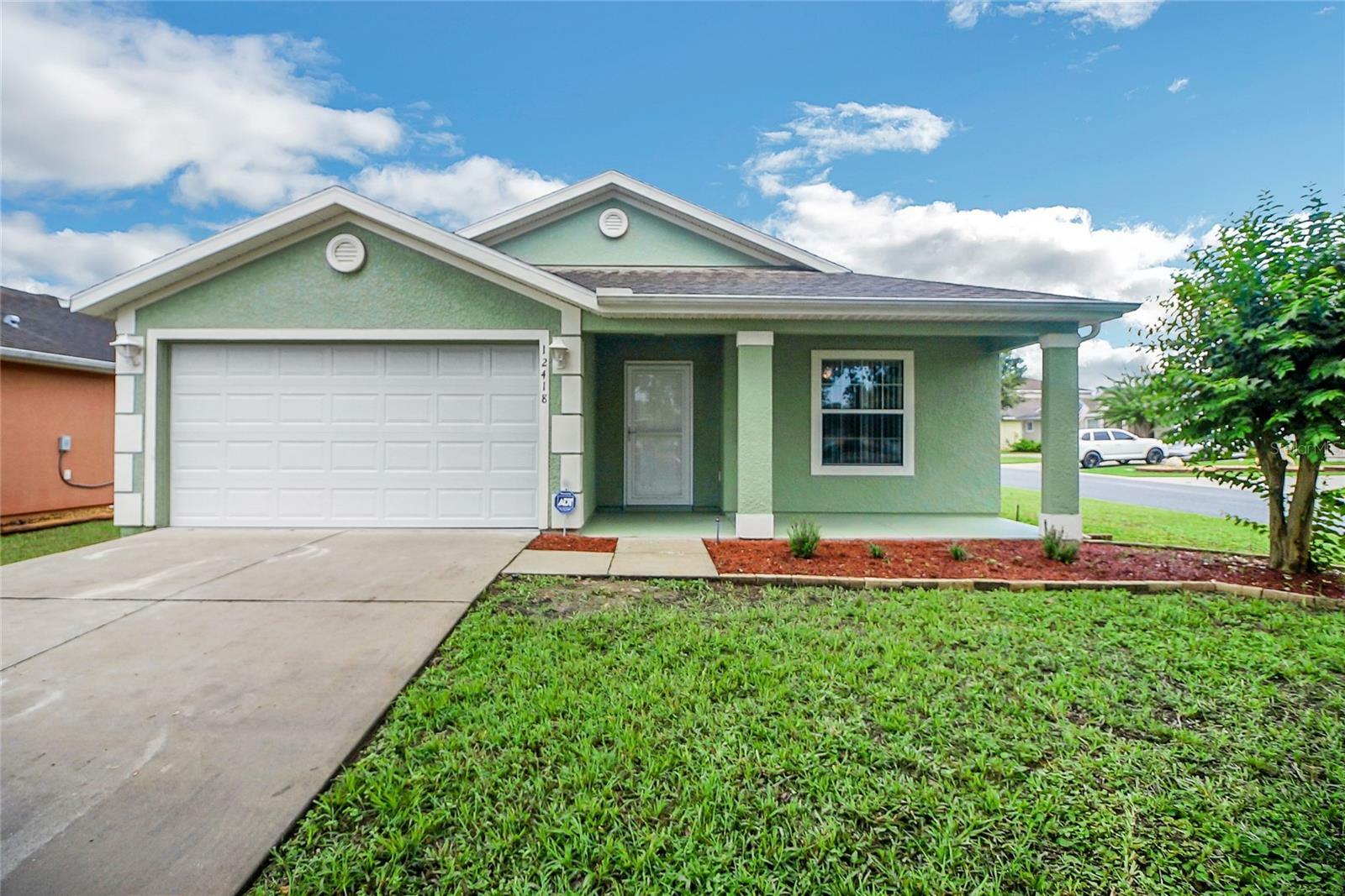 Property Photo:  12418 NE 51st Drive  FL 34484 