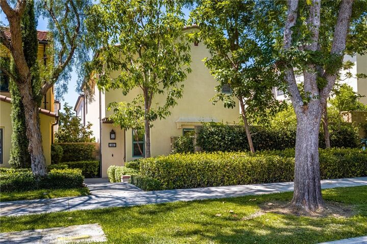 Property Photo:  125 Painted Trellis  CA 92620 