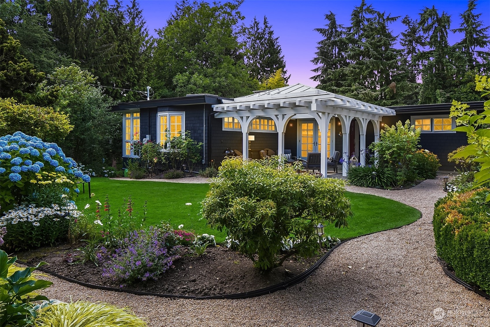 Property Photo: 8116 Overlake Drive W WA 98039