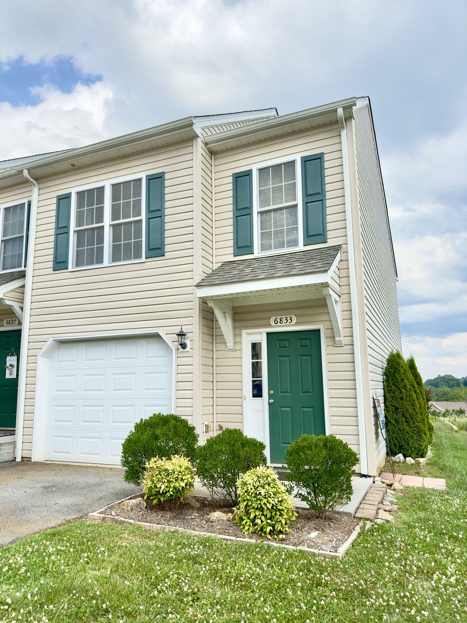 Property Photo:  6833 Village Green Dr  VA 24019 