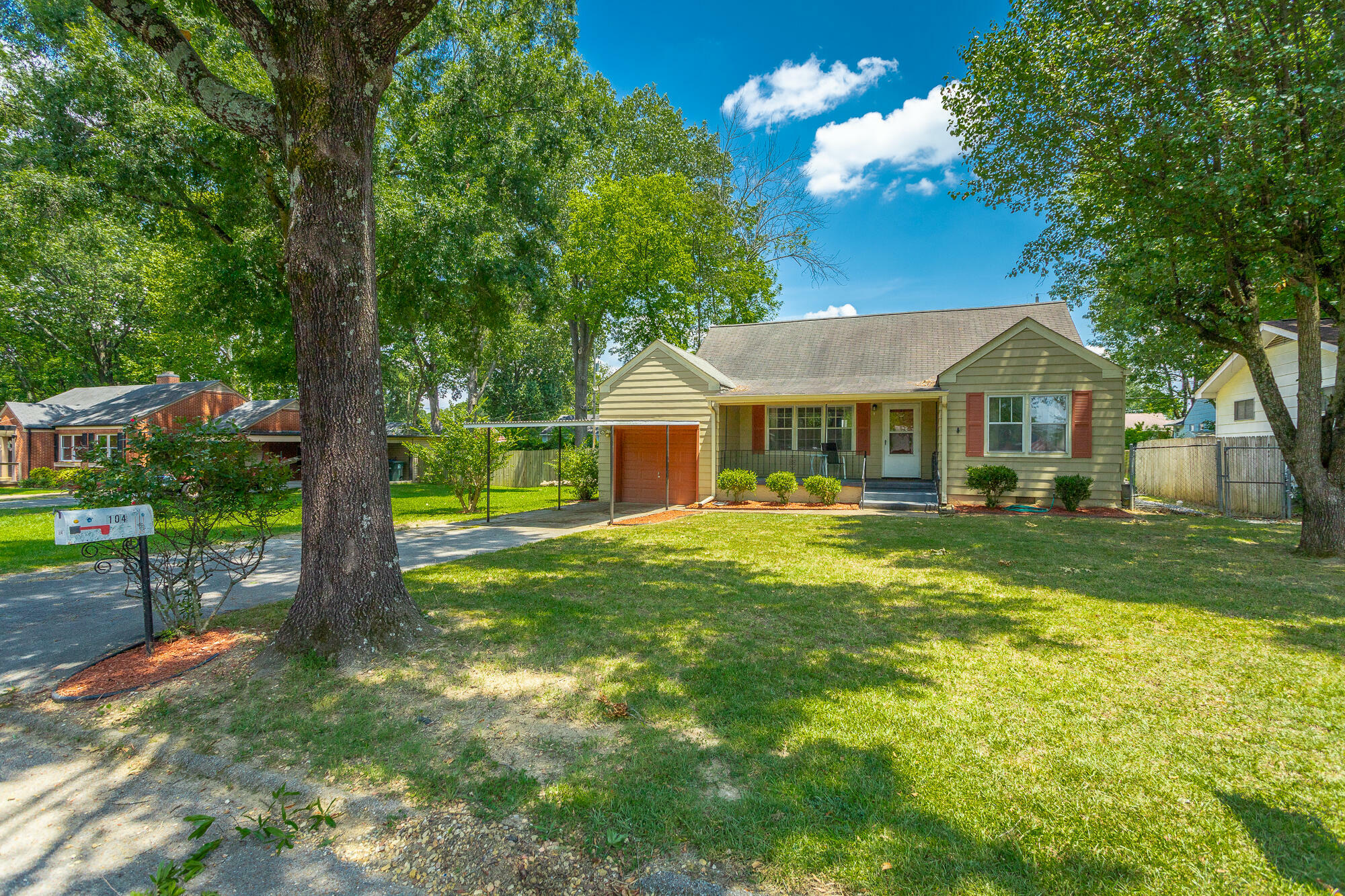 Property Photo:  104 Pisgah Avenue  TN 37411 