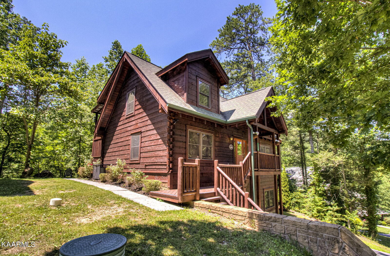 Property Photo:  3318 Covered Bridge Way  TN 37862 