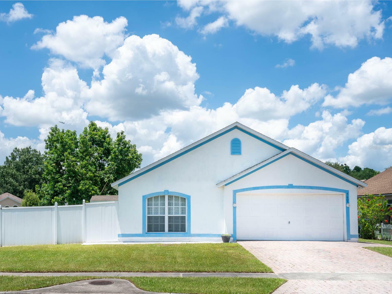 Property Photo:  7603 Pine Nest Court  FL 32822 