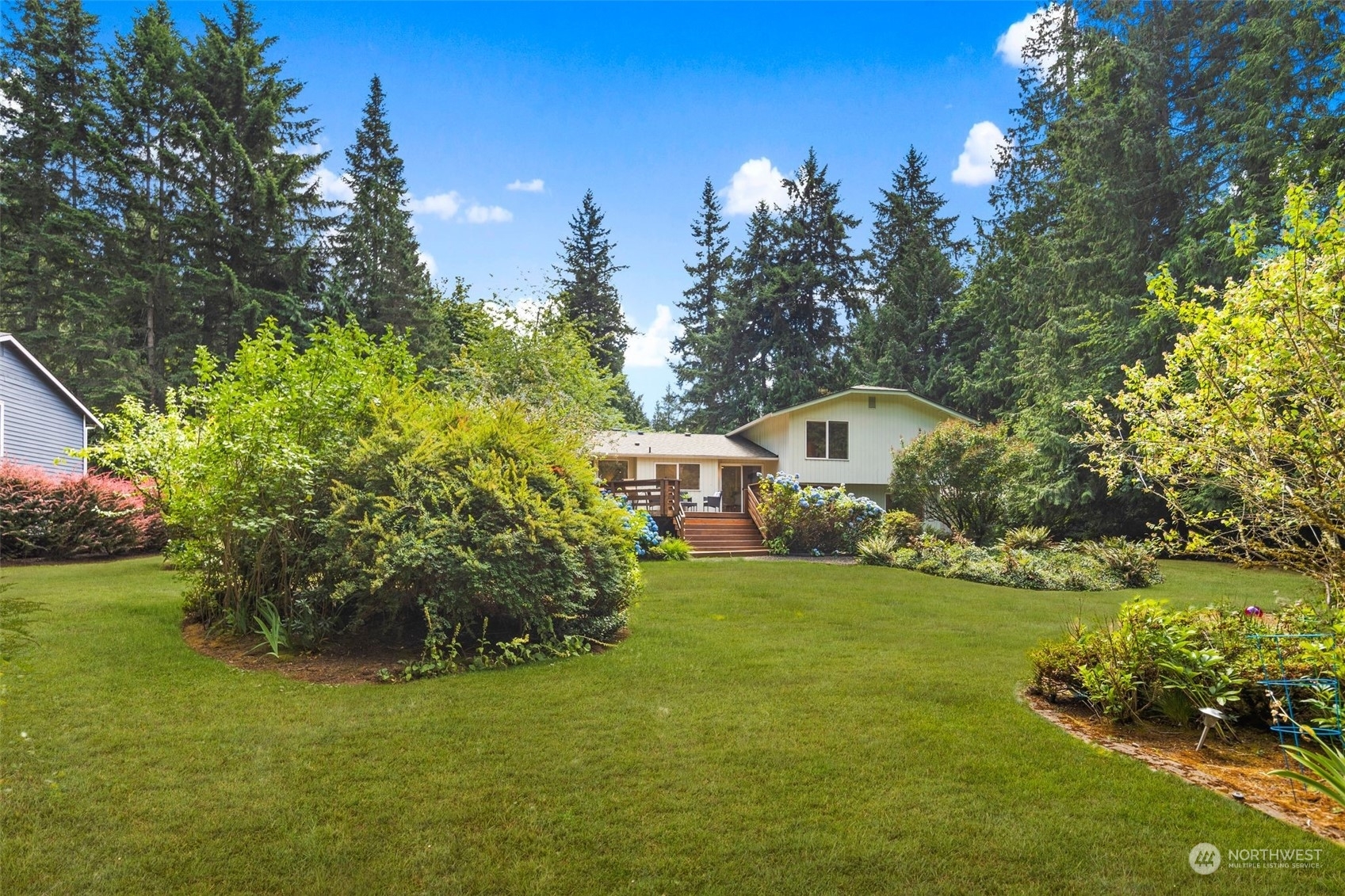 Property Photo:  19710 SE 21st Street  WA 98075 