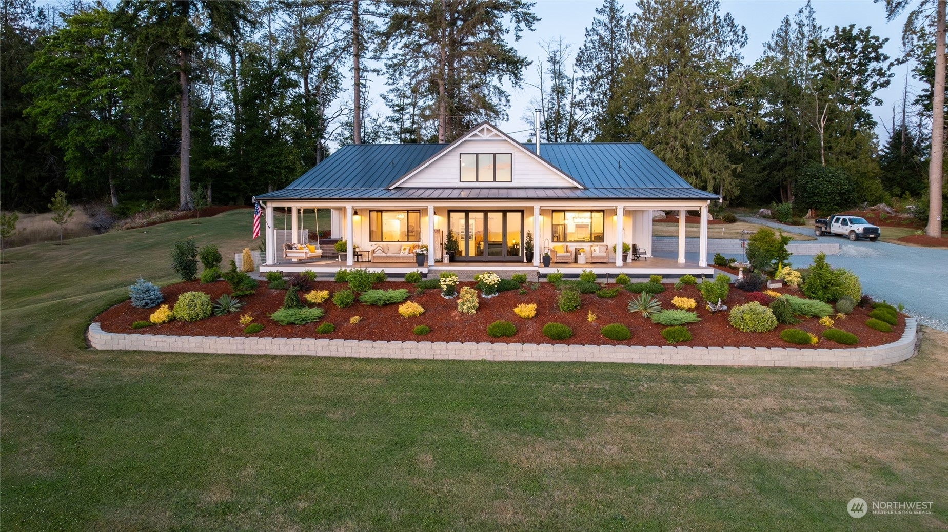 Property Photo:  8133 Union Road  WA 98284 