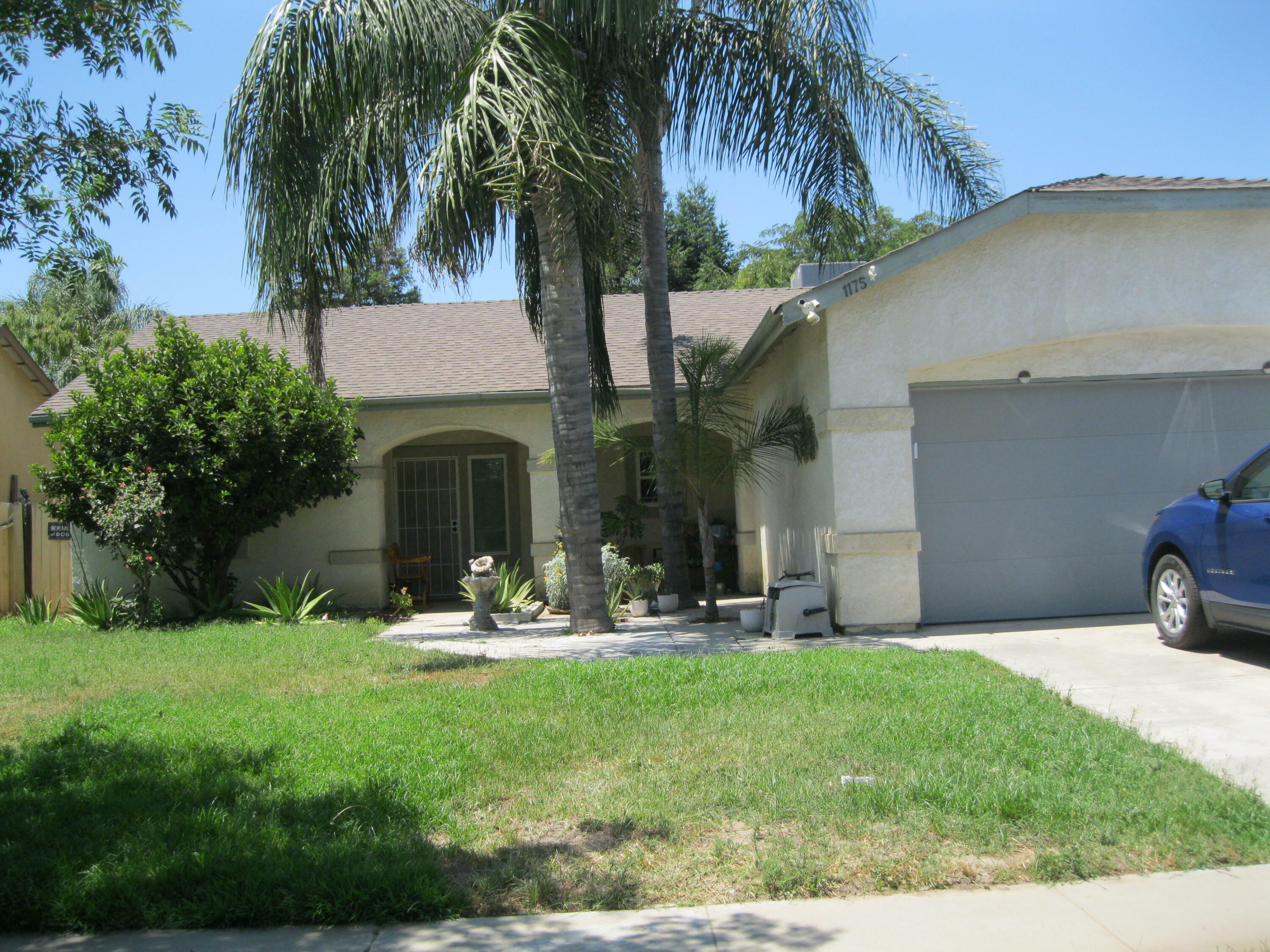 Property Photo:  1175 Palo Alto Street  CA 93274 