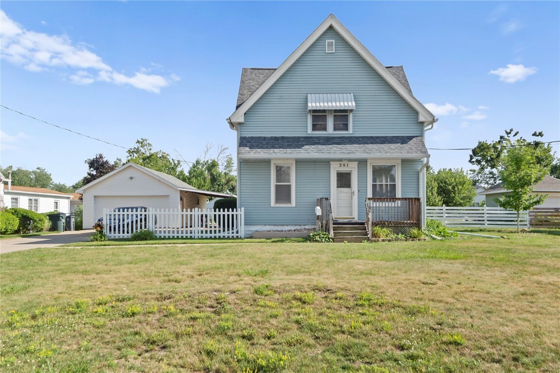 Property Photo:  281 24th Avenue SW  IA 52404 