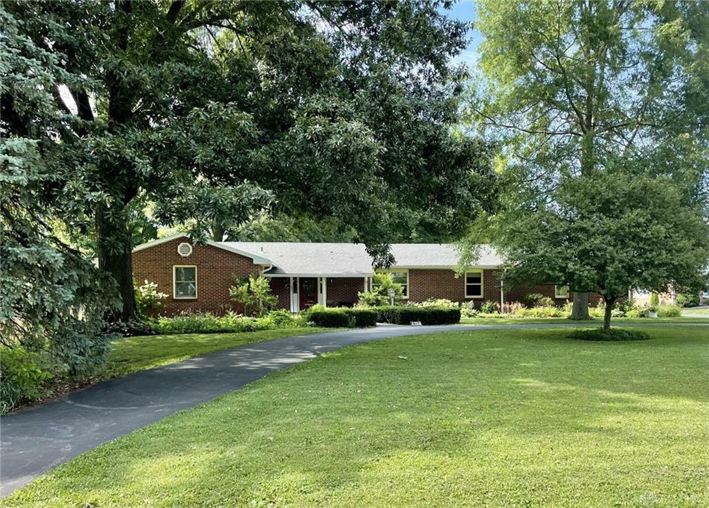 Property Photo:  2758 N Stringtown Road  OH 45373 