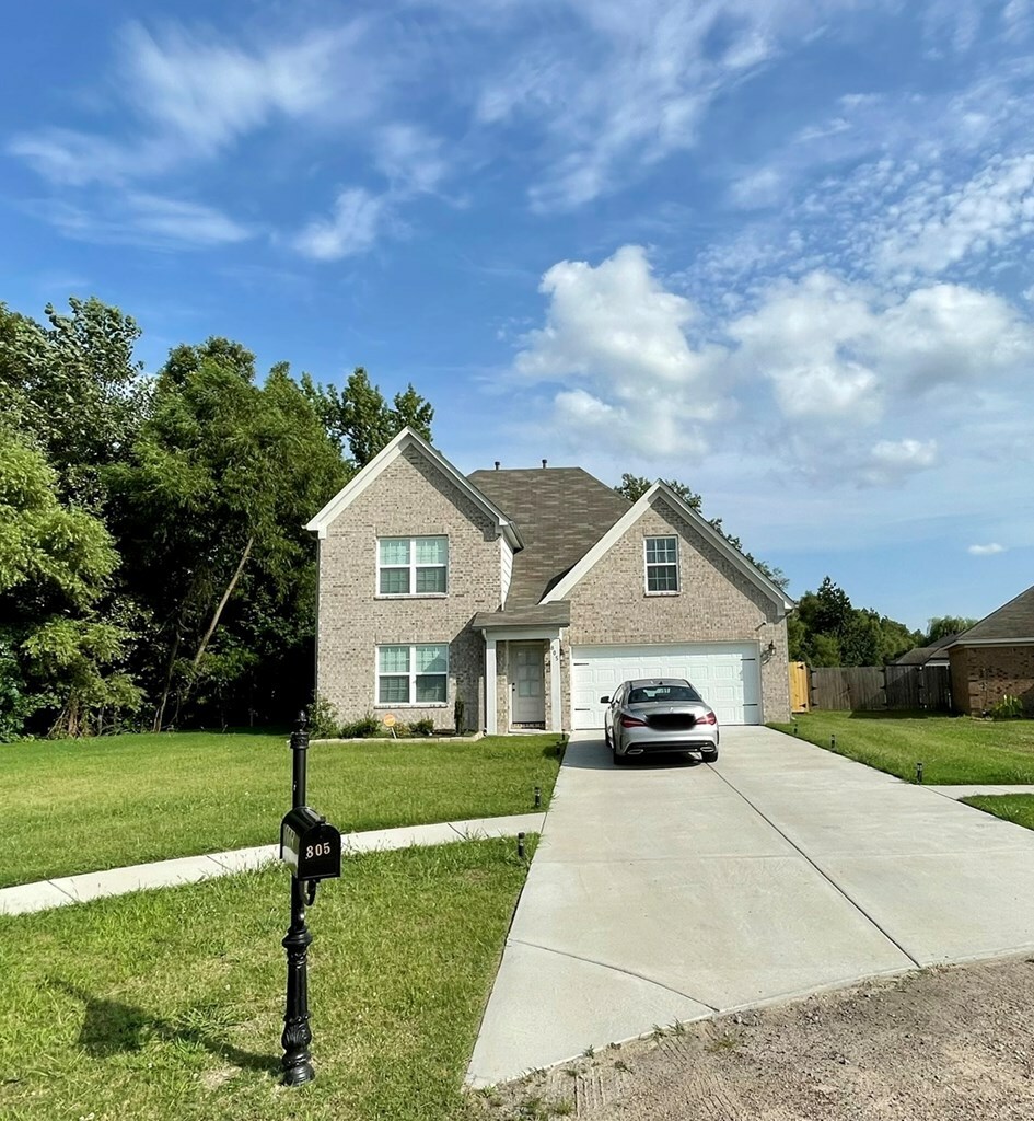 Property Photo:  805 Chickory Cove  AR 72364 