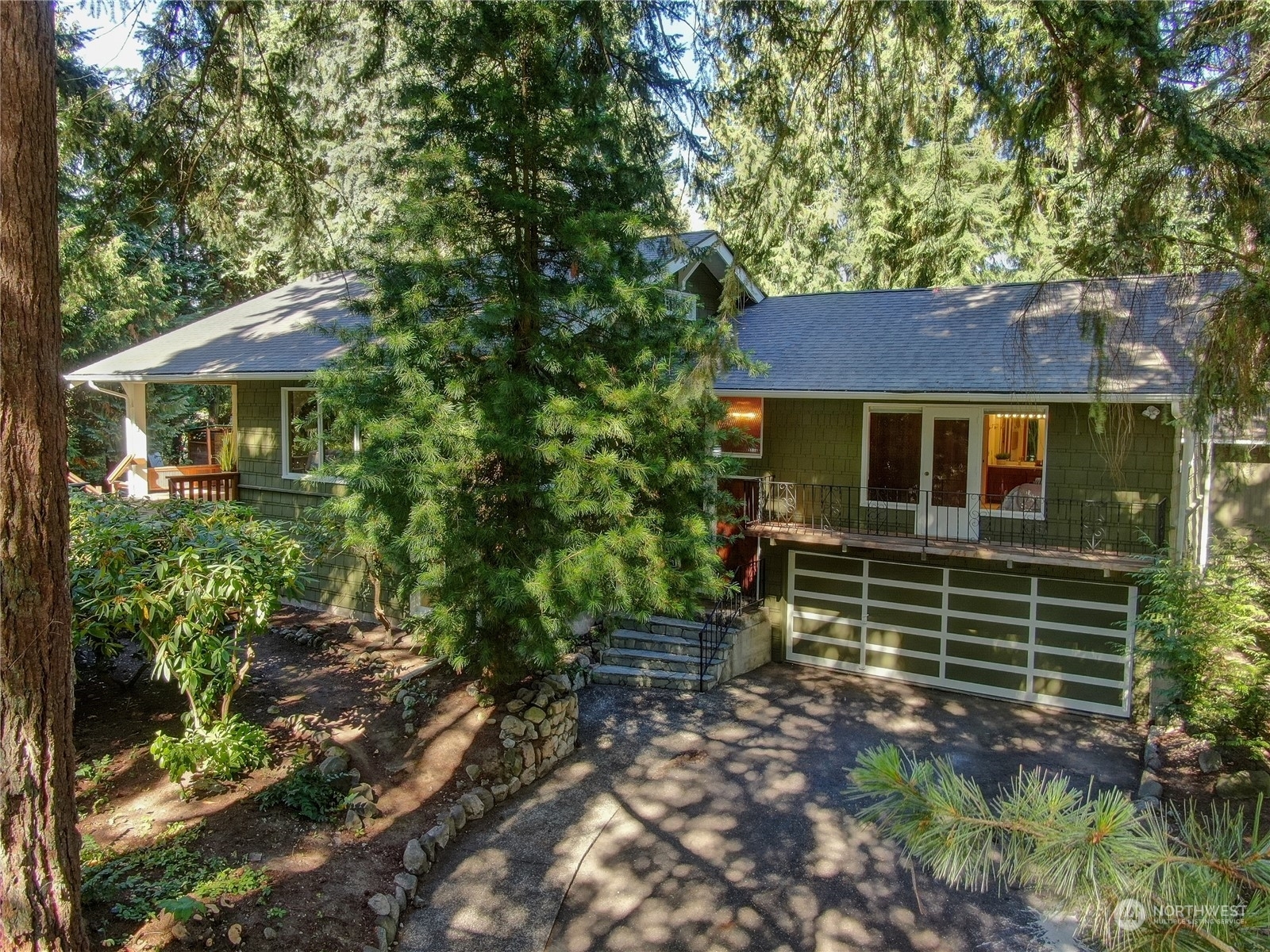 Property Photo:  14508 25th Avenue SW  WA 98166 