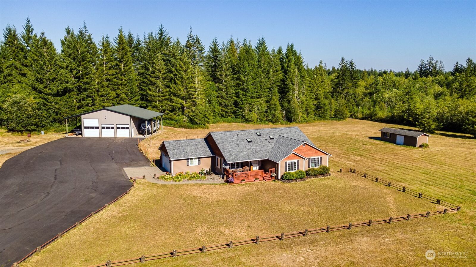 House for sale in Chehalis 968 29 Logan Hill Road, Chehalis, WA 98532