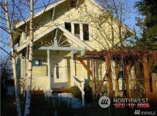 Property Photo:  517 S 56th Street Ct  WA 98408 