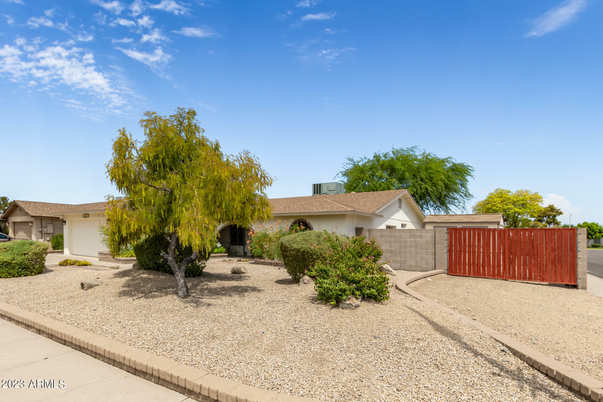 Property Photo:  4948 W Onyx Avenue  AZ 85302 