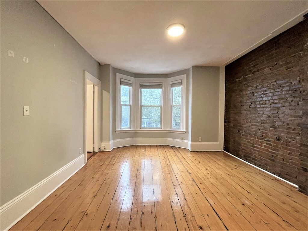 Property Photo: 7 School Street 2 MA 02143