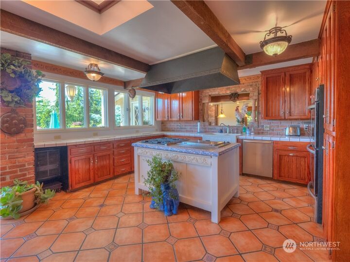 Property Photo: 28121 SE 416th Street WA 98022