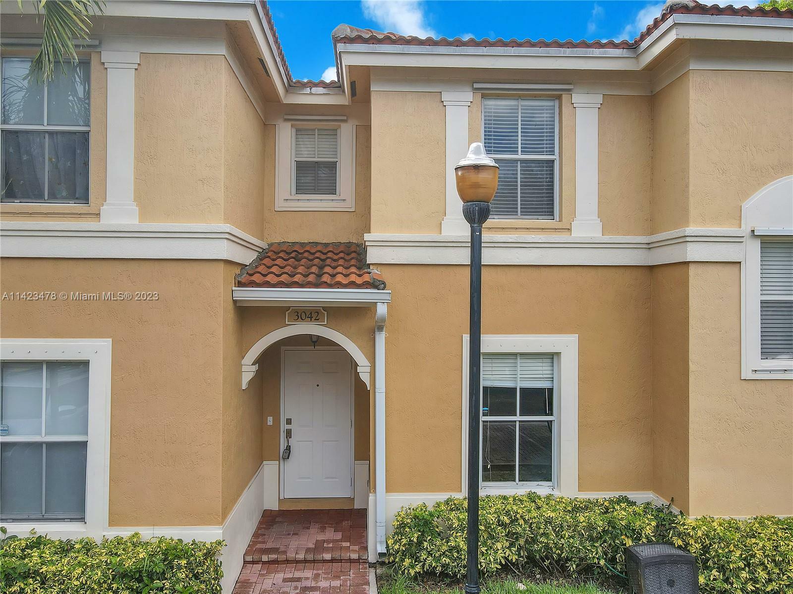 Property Photo:  3042 SW 129th Ter 117  FL 33027 