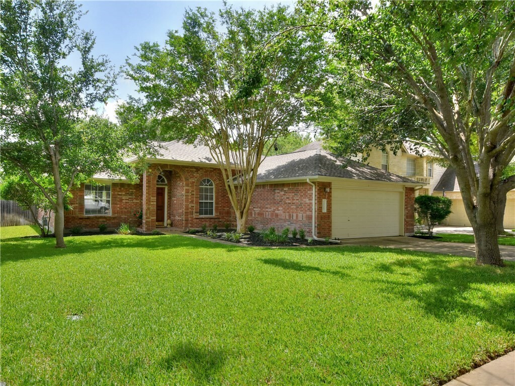 Property Photo:  2005 Bent Tree Loop  TX 78681 