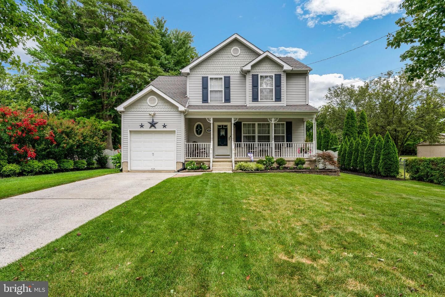 Property Photo:  17 Jefferson Avenue  NJ 08009 