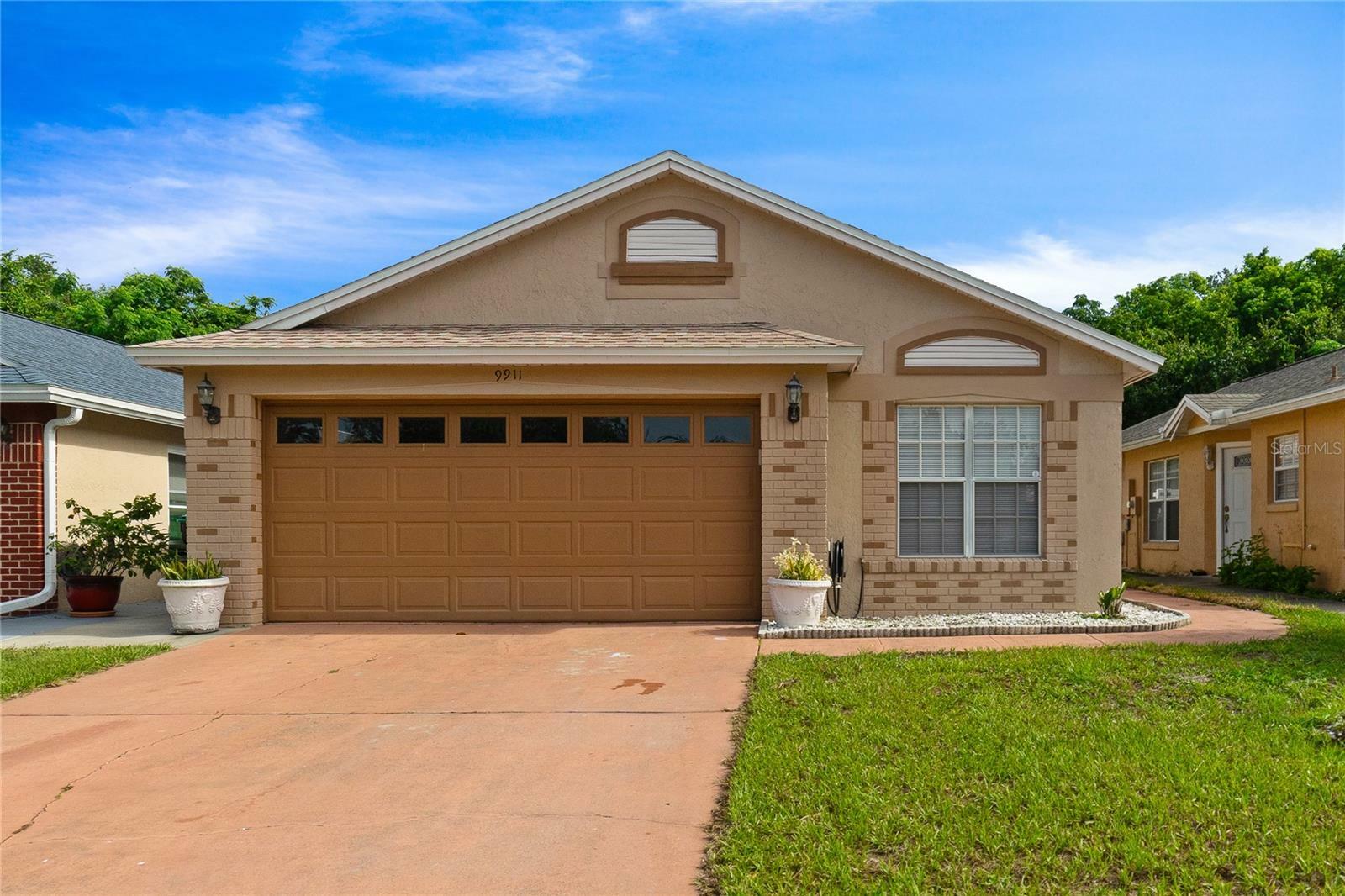 Property Photo:  9911 Dean Cove Lane  FL 32825 