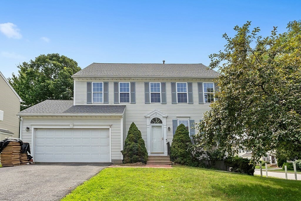 Property Photo: 13 Jasmine Dr MA 01605