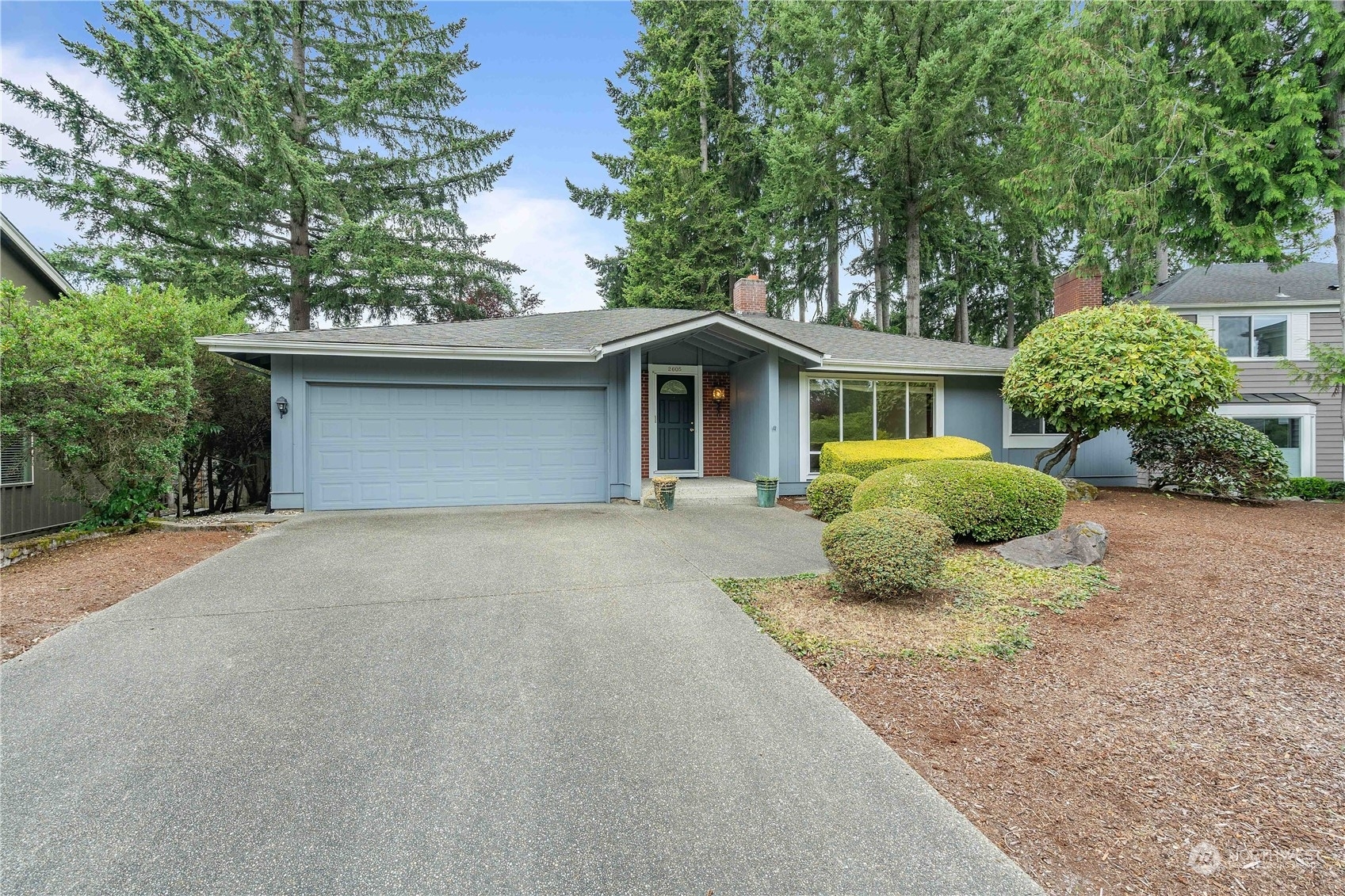 Property Photo:  2605 169th Avenue NE  WA 98008 