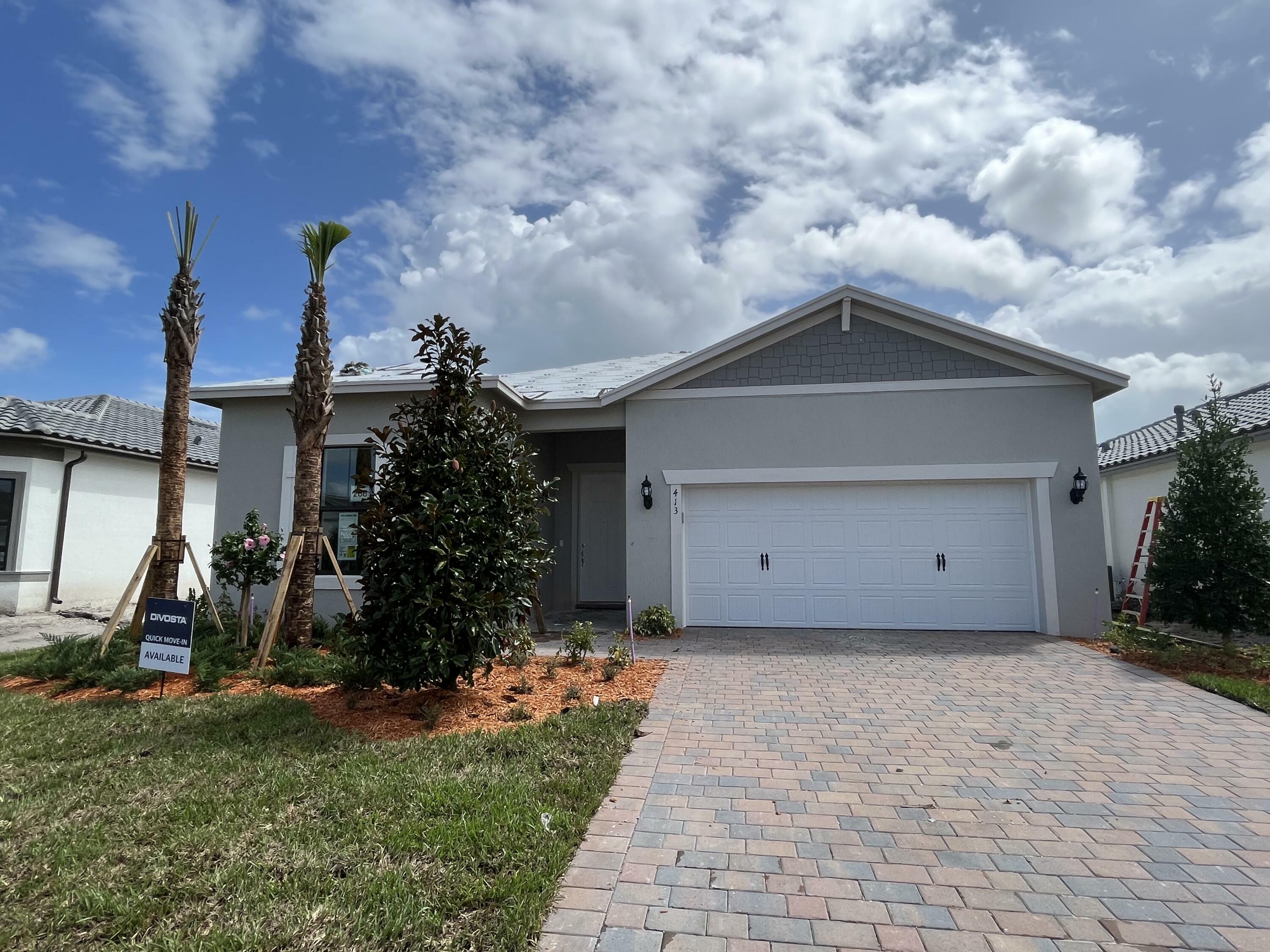 Property Photo: 413 SE Donnell Street 266 FL 34984