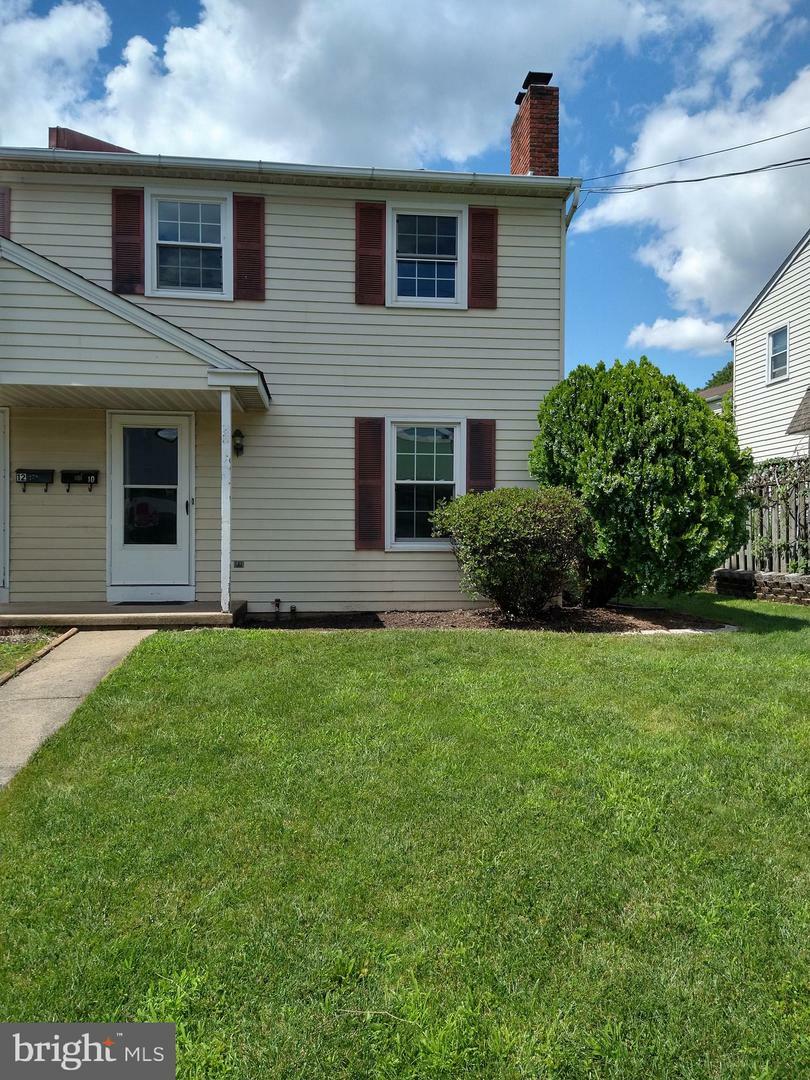 Property Photo:  10 S 9th Street  PA 18944 