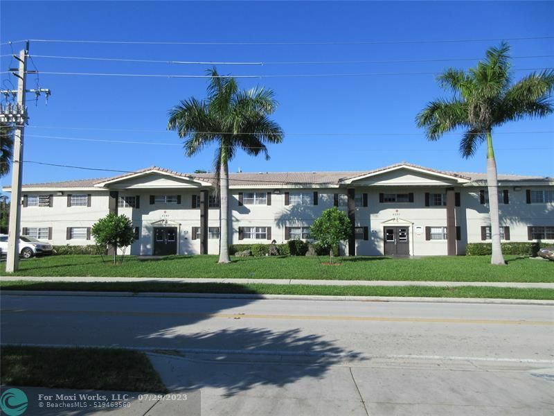 Property Photo:  4240 Woodside Dr 2  FL 33065 