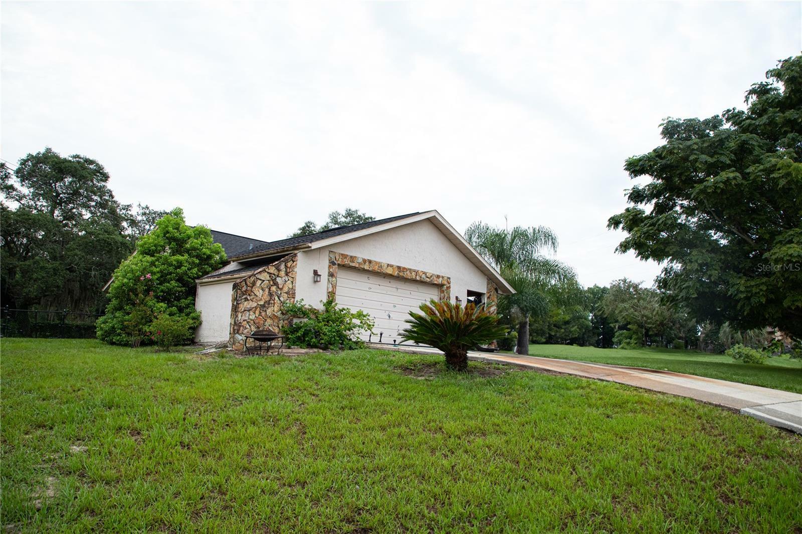 Property Photo:  2250 Evenglow Avenue  FL 34609 