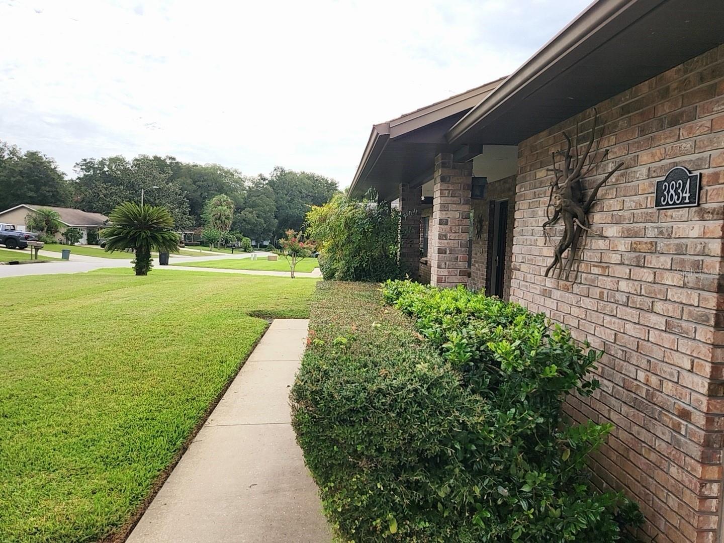 Property Photo:  3834 SE 59th Pl  FL 34480 